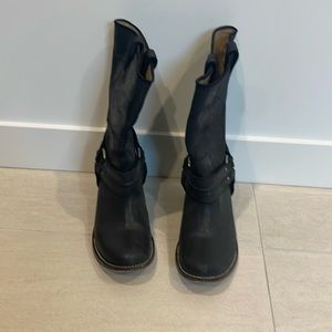Frye Black leather western boots